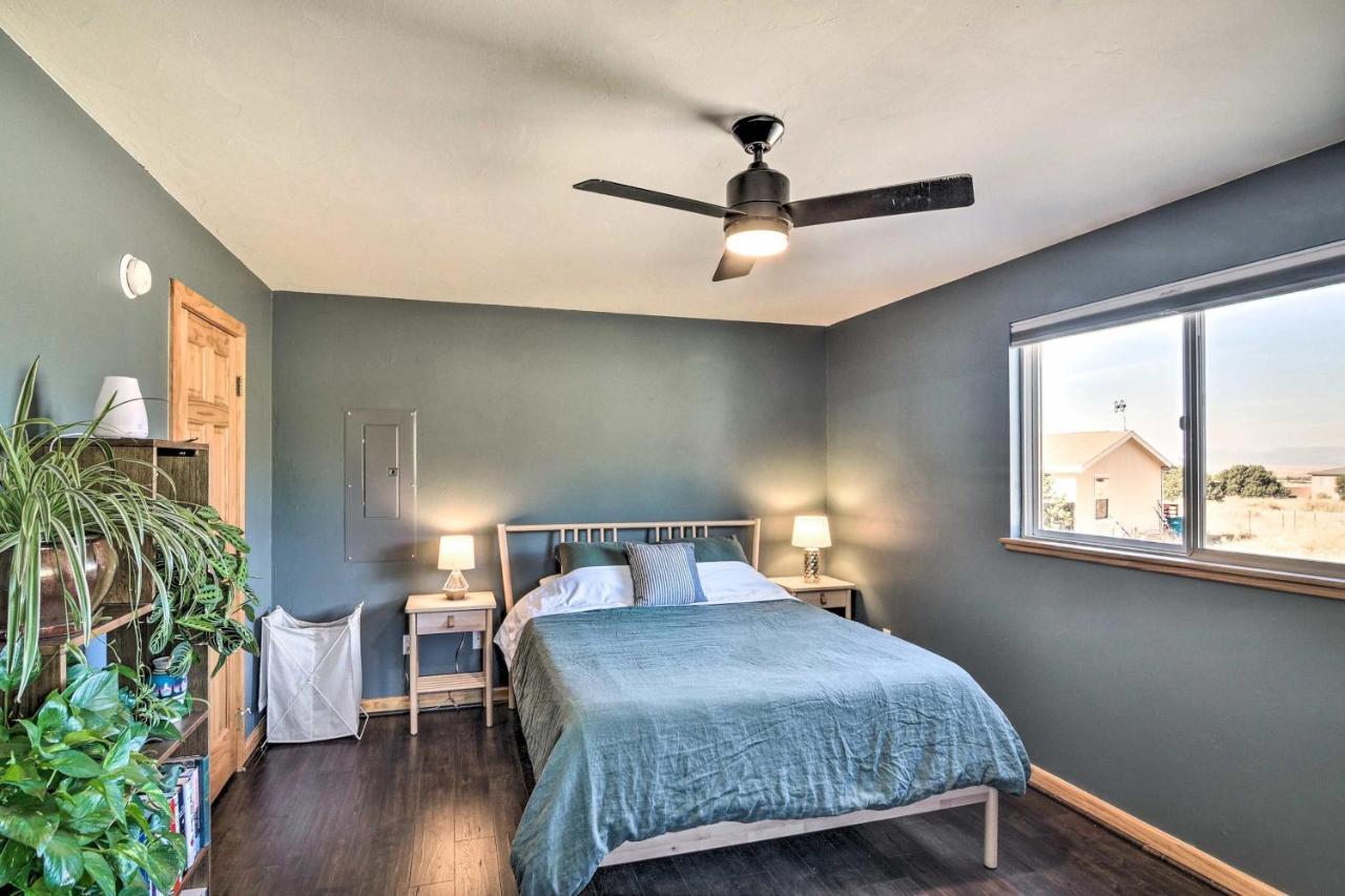 הוילה Crestone Cozy Remote Retreat • Mountain Views • Stargazing מראה חיצוני תמונה
