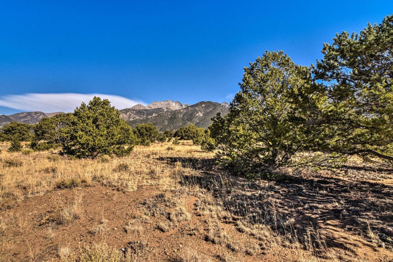 הוילה Crestone Cozy Remote Retreat • Mountain Views • Stargazing מראה חיצוני תמונה