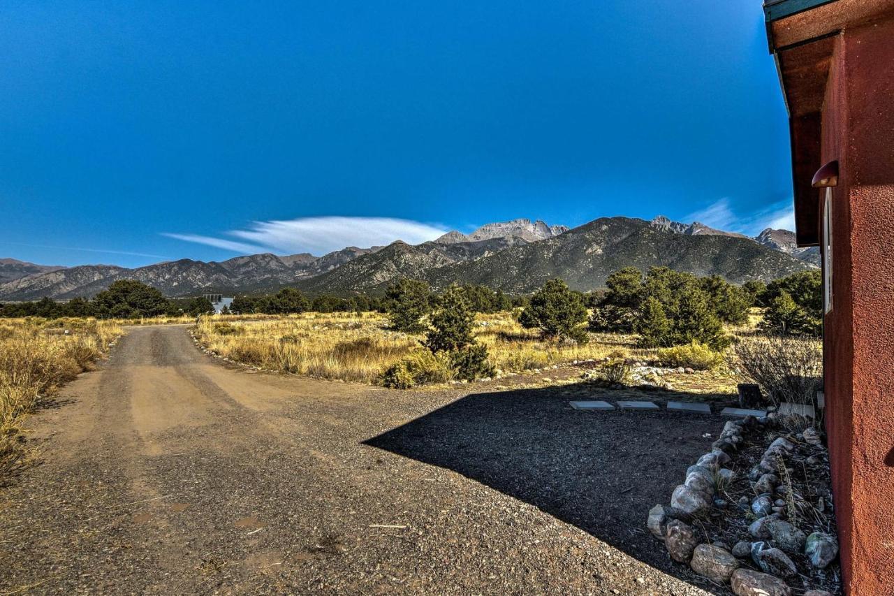 הוילה Crestone Cozy Remote Retreat • Mountain Views • Stargazing מראה חיצוני תמונה